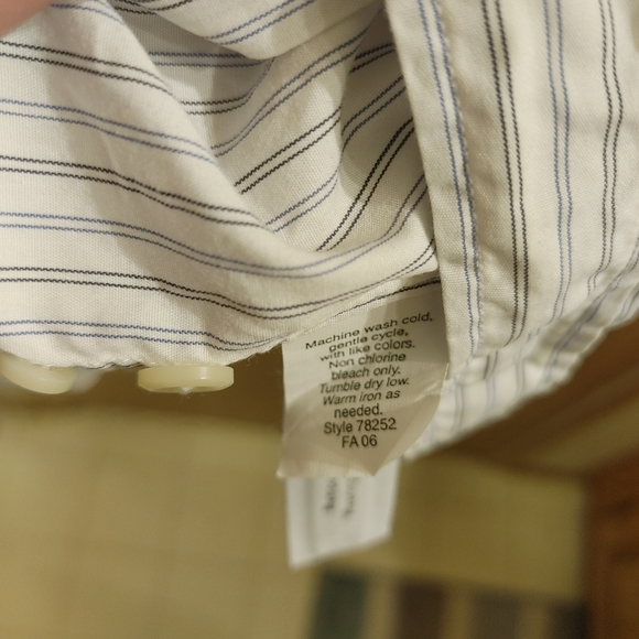 J Crew Button up Shirt - Picture 5 of 6